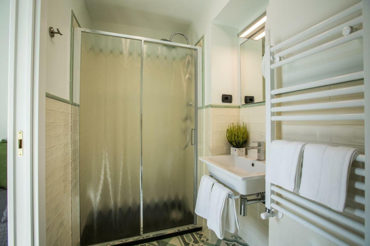 Art Nouveau Roma Colosseo Suites エクステリア 写真