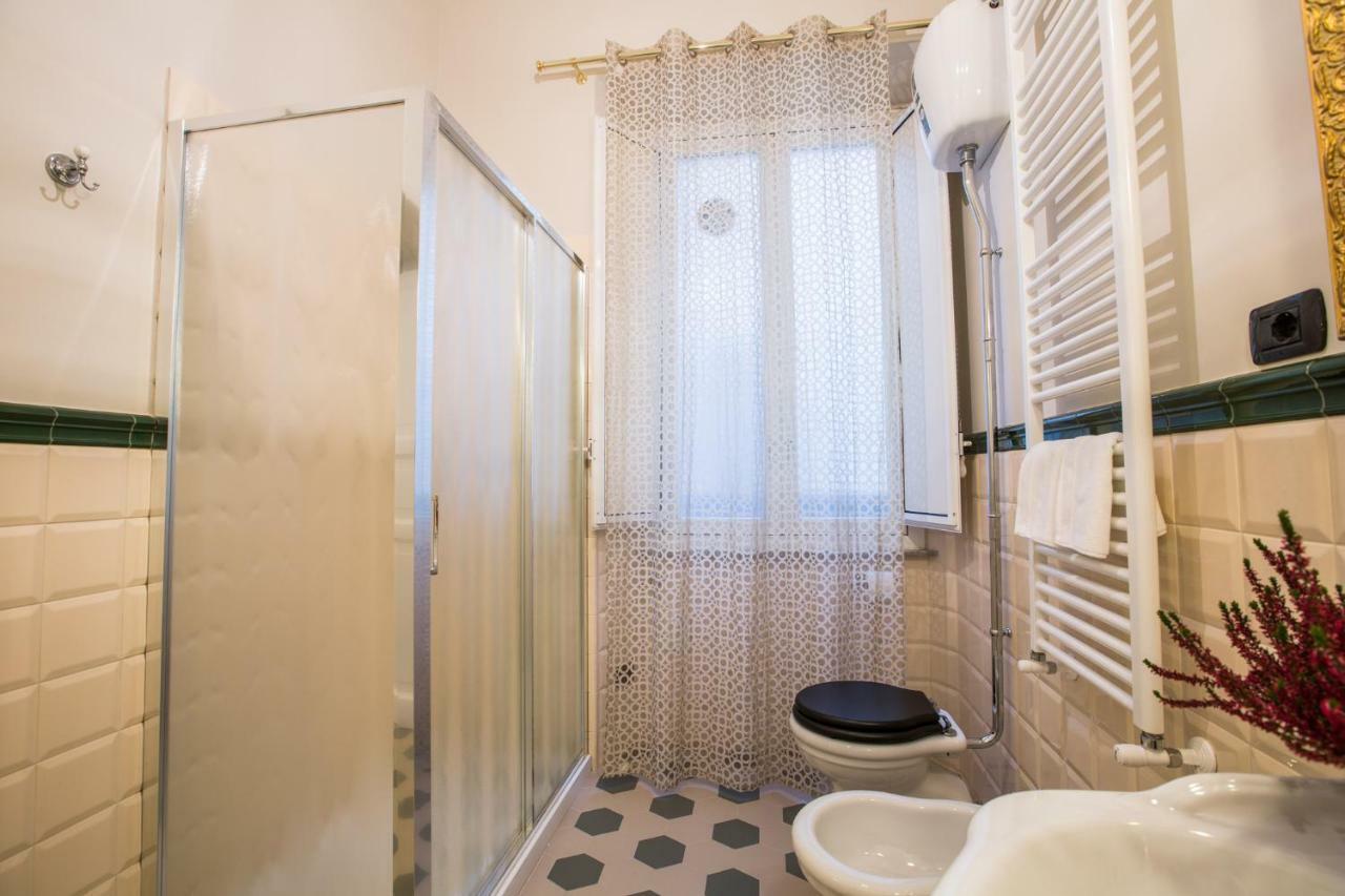 Art Nouveau Roma Colosseo Suites エクステリア 写真