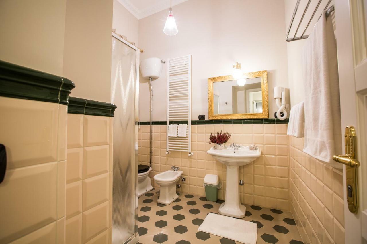 Art Nouveau Roma Colosseo Suites エクステリア 写真