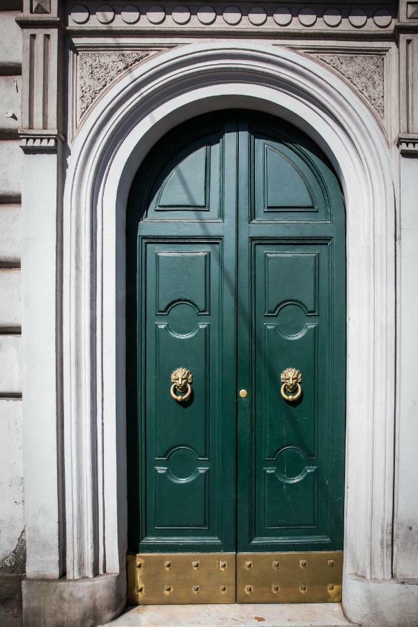 Art Nouveau Roma Colosseo Suites エクステリア 写真