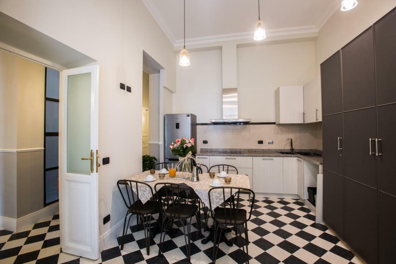 Art Nouveau Roma Colosseo Suites エクステリア 写真