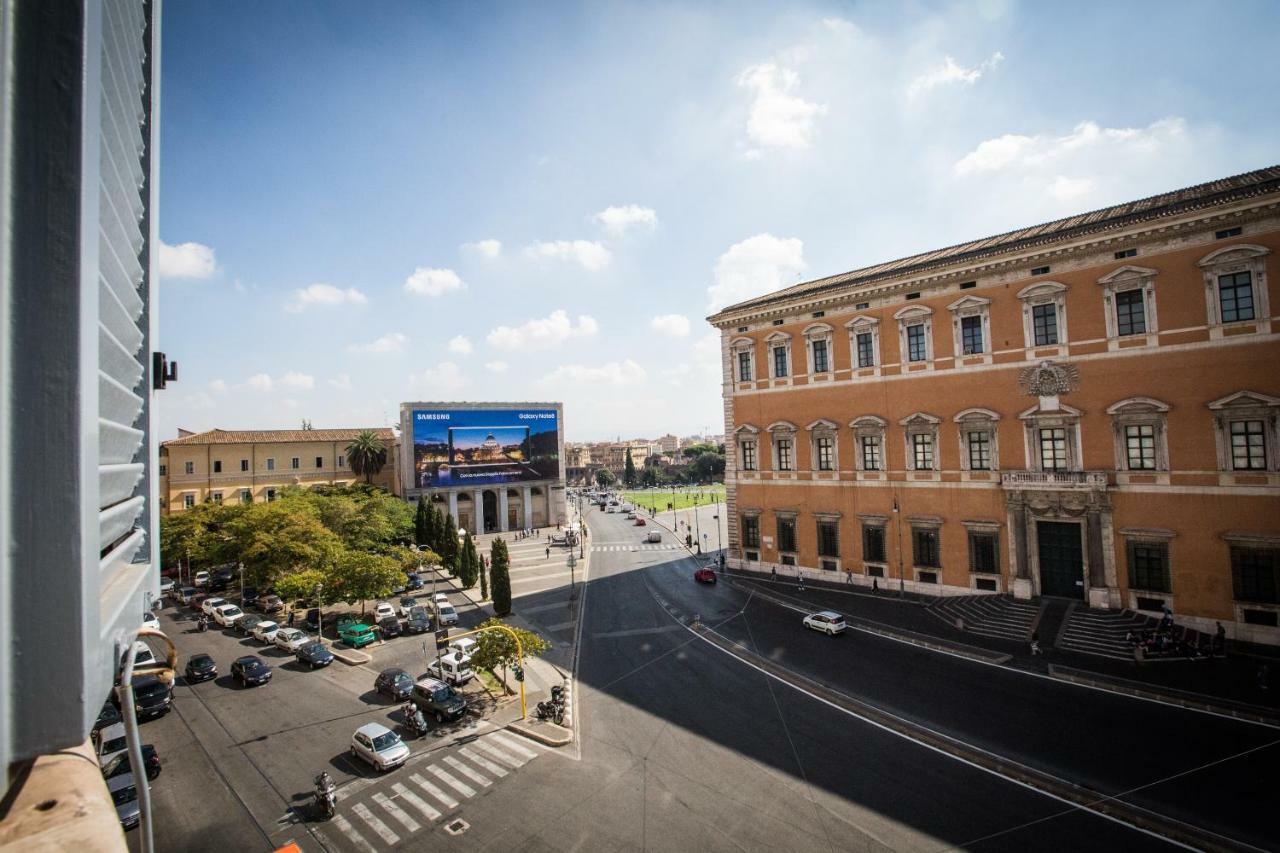 Art Nouveau Roma Colosseo Suites エクステリア 写真