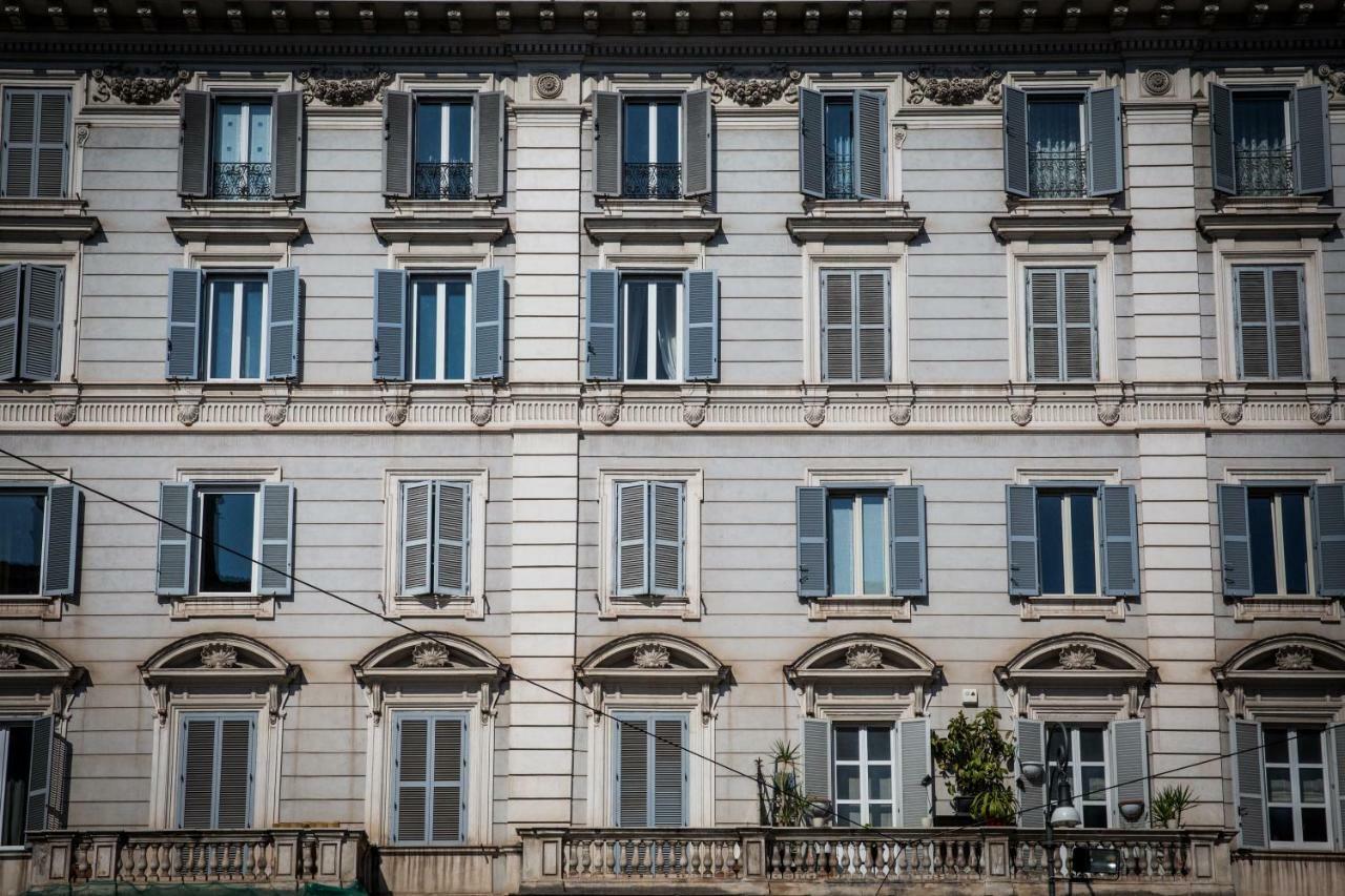 Art Nouveau Roma Colosseo Suites エクステリア 写真